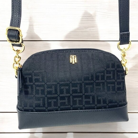 Tommy Hilfiger Mini Crossbody Bag In Black Faux Leather 8.5"x5.5"x3" - Picture 3 of 12